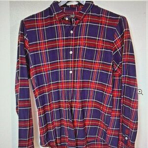 Forever 21 Men’s Plaid Button Up Flannel Shirt Size Medium. Red/Blue